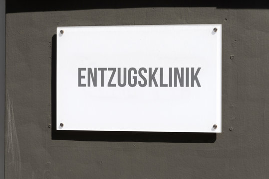 Die Herausforderungen der bhängigkeit Ursachen, Folgen und Wege zur Heilung Die Herausforderungen der bhängigkeit Ursachen, Folgen und Wege zur Heilung